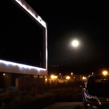 Eb Hotel By Eurobuilding Quito Airport Tababela Exterior foto