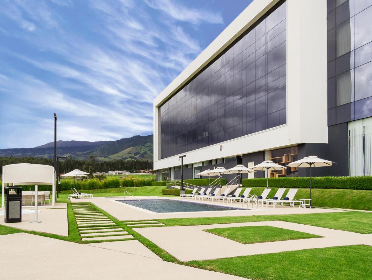 Eb Hotel By Eurobuilding Quito Airport Tababela Exterior foto